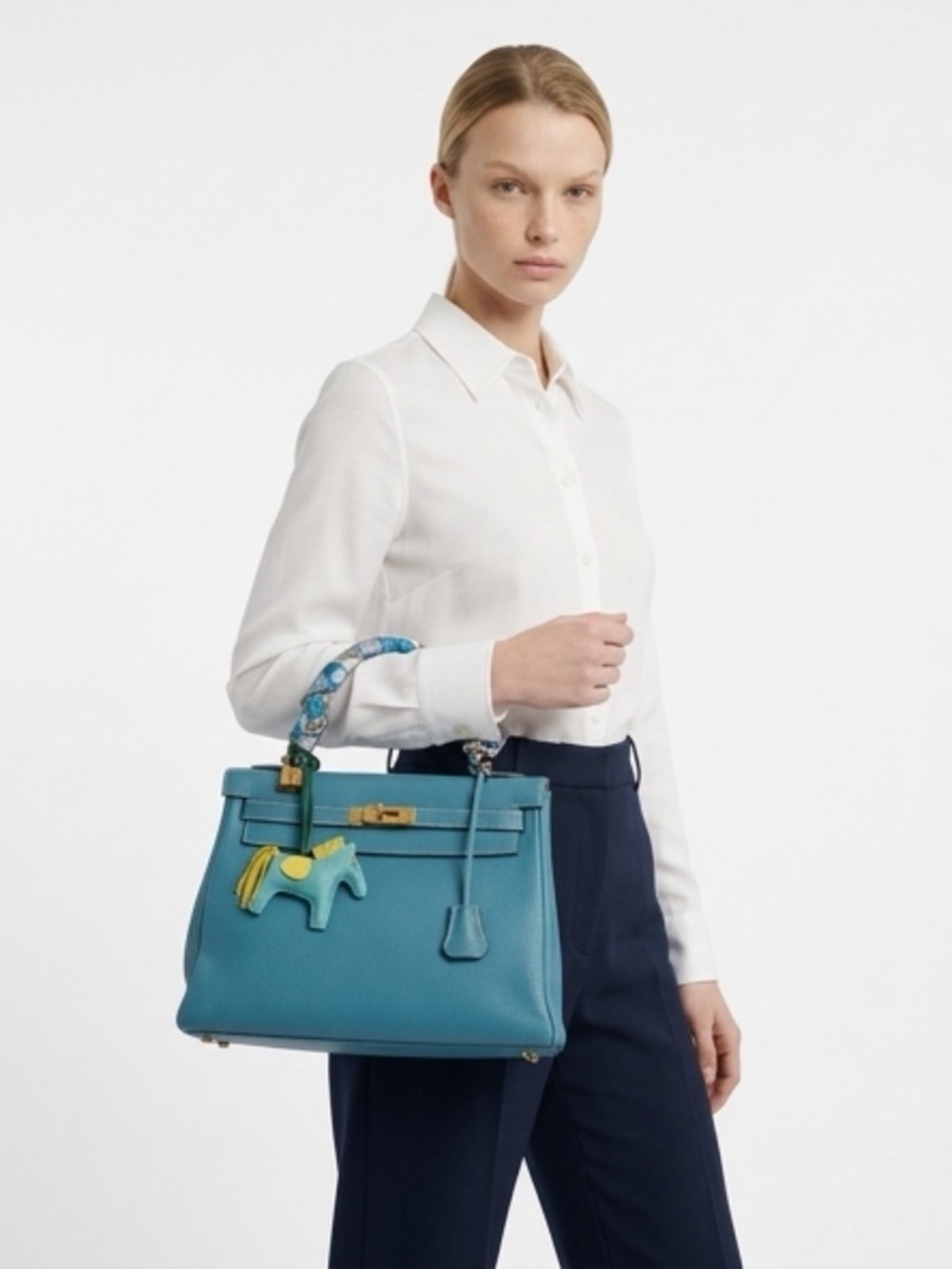Hermes Kelly32 Retourne,Togo, BleuJean/Gold, box/duster/twilly, PRICE FIRM - Picture 4 of 17